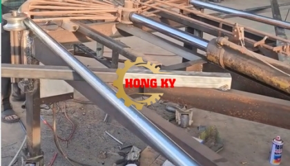 Máy uốn ống